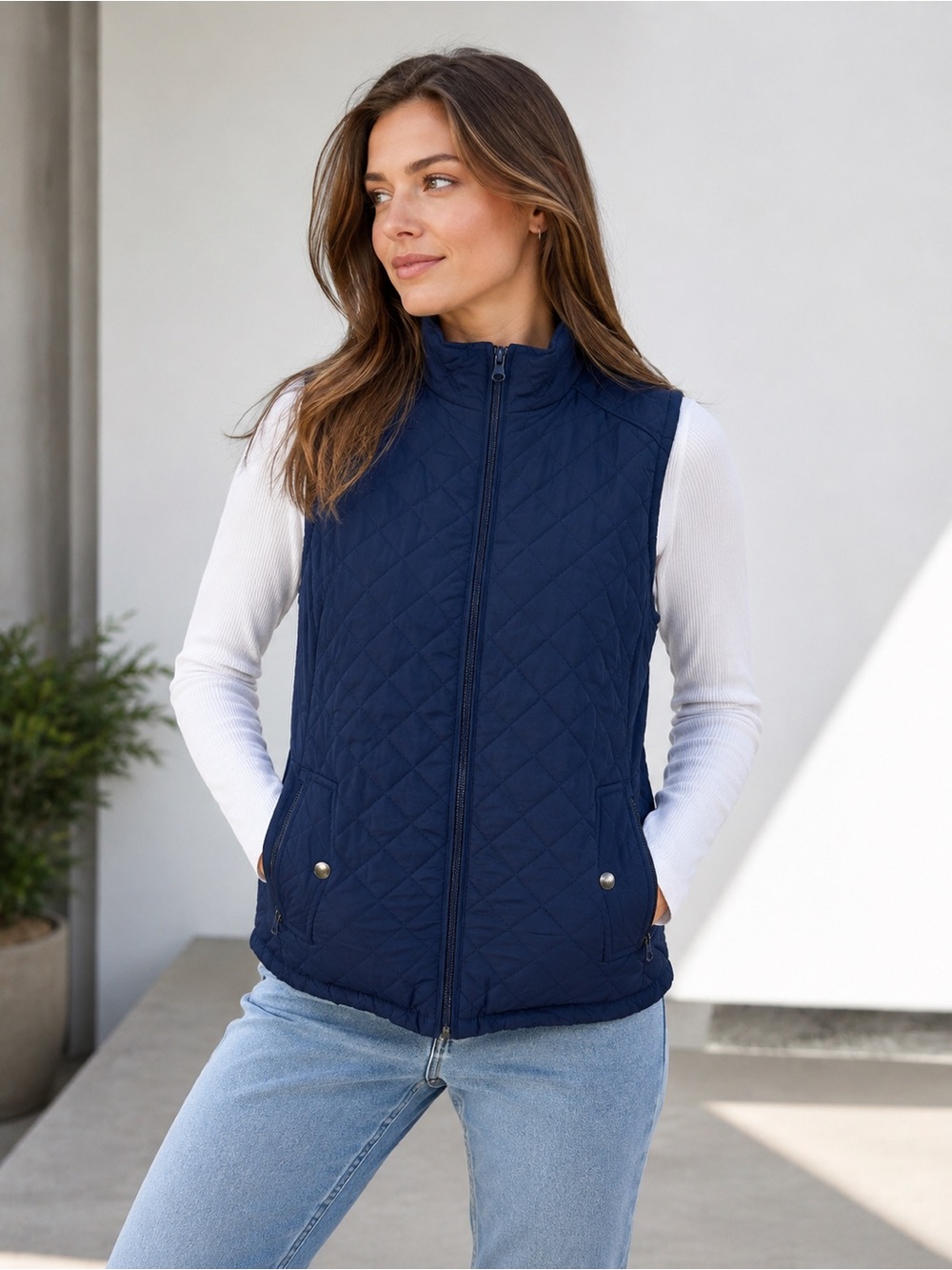 SERRA Women’s Quilted Vest Size L Navy Blue Full Zip Lightweight NWT